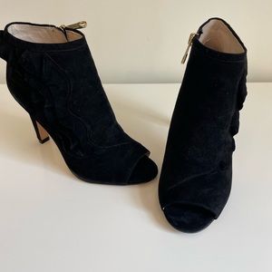 Louise et Cie suede open toe ankle bootie. Worn once 37 (7)